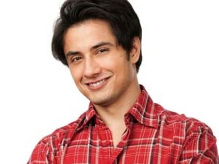 Ali Zafar denies his spat with co-star Imran Khan