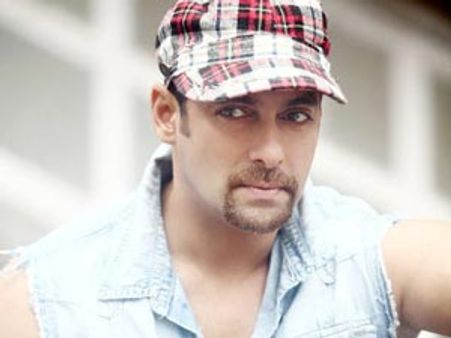 Salman has reason for being a possessive lover