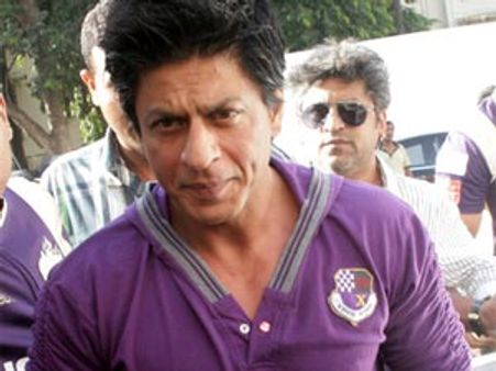 Shahrukh performing at Reddy wedding