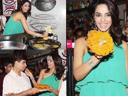 Mallika Sherawat's 'Jalebi Bai' act!