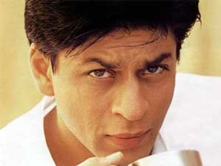 Shahrukh Khan confirms his performance at IIFA Awards