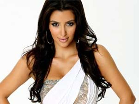 Kim Kardashian planning to have baby next year!