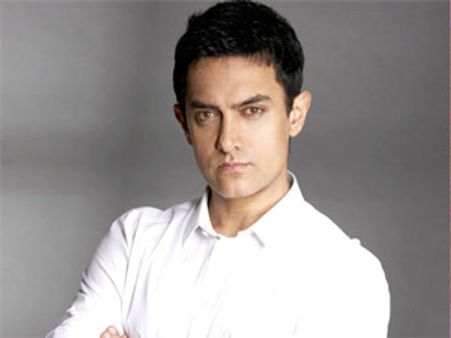 Aamir stops shooting following injury