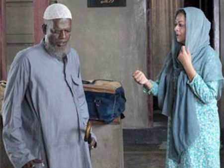 Adaminte Makan Abu - Movie Review