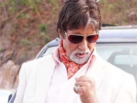 Bbuddah Hoga Terra Baap Review