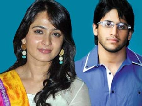 Anushka Shetty ignores Naga Chaitanya!