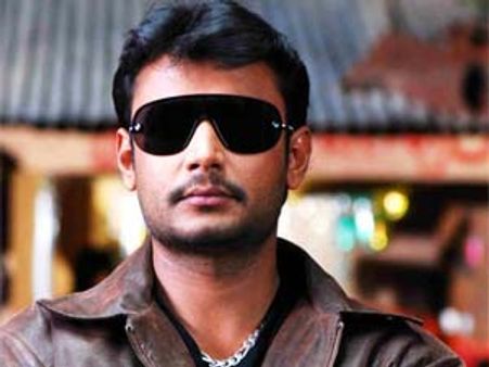 Darshan to romance Chaitra Chandranath in Viraat