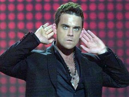 Robbie Williams upsets family audience