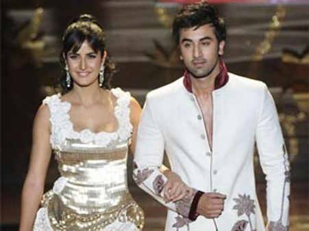 Katrina back with ex-beau Ranbir
