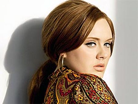 Adele hits the stage again