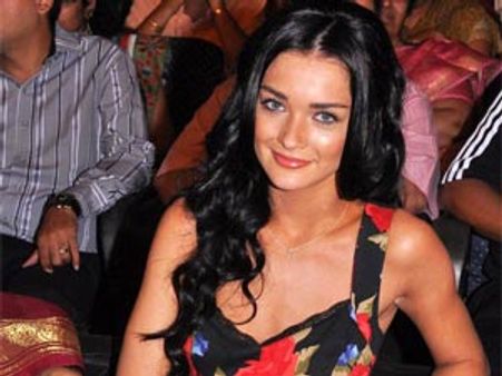 Amy Jackson teaming up with Vikram-AL Vijay