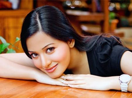 Preetika Rao - new addition for Bejawada Rowdilu