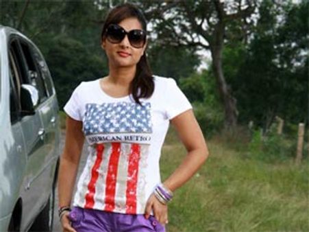 Ramya thanks fans for Sanju Weds Geetha success