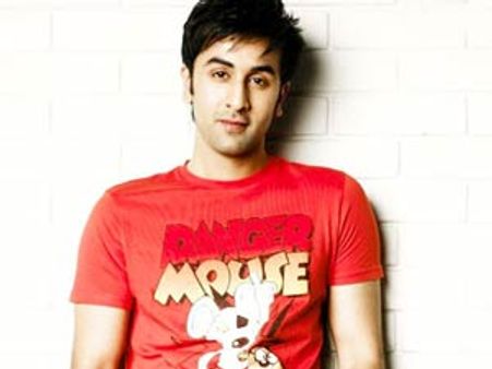 Ranbir Kapoor hides inside the loo