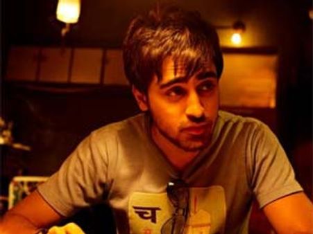 Imran Khan to file PIL against drinking age limit soon