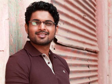 Ajmal plays baddie in Ram Charan Teja's Racha