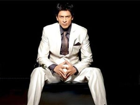 Shahrukh gifts Munnabhai a cruiser bike