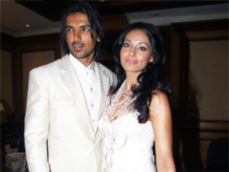 Bipasha Basu angry with ex-beau John