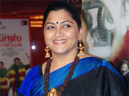 Khushboo fractures her leg on Mr Marumakan set