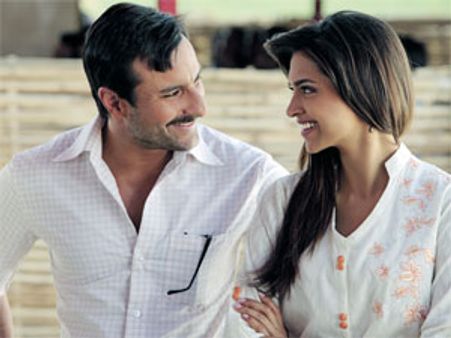 Deepika can't help Kareena's insecurity over Saif