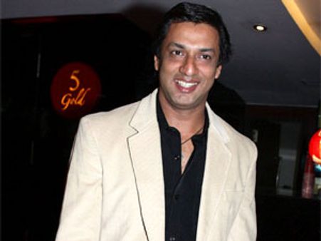 Madhur Bhandarkar dragged to court for copying story