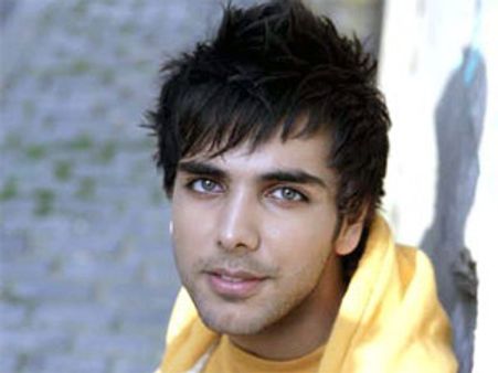 Hrithik's look-alike gets 14 marriage proposals