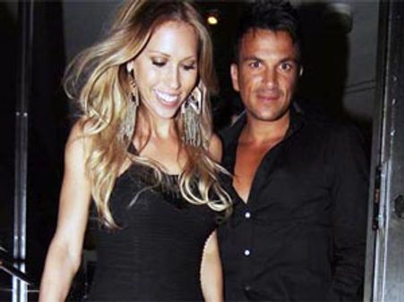 Peter Andre bounces back to ex-girlfriend