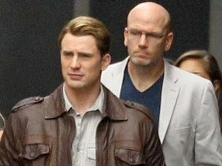 Chris Evans starts shooting for The Avengers