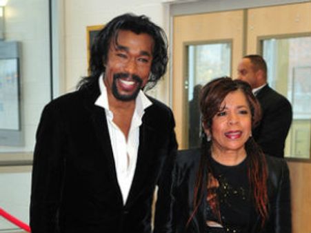 Nickolas Ashford loses his battle with throat cancer