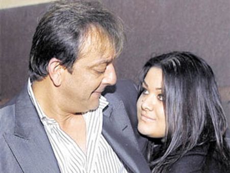 Sanjay Dutt decides for daughter Trishala?