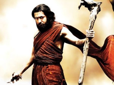 Surya's 7 Aum Arivu satellite rights sold to Sun TV