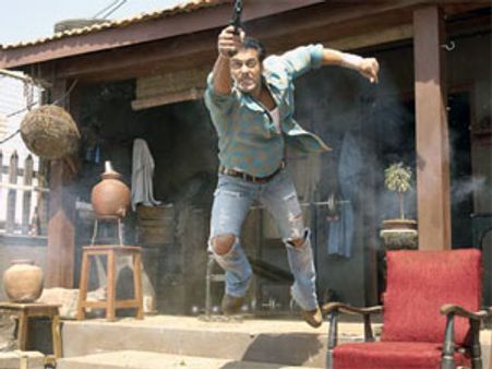 An ode to the stuntmen, the unsung heroes of Bollywood