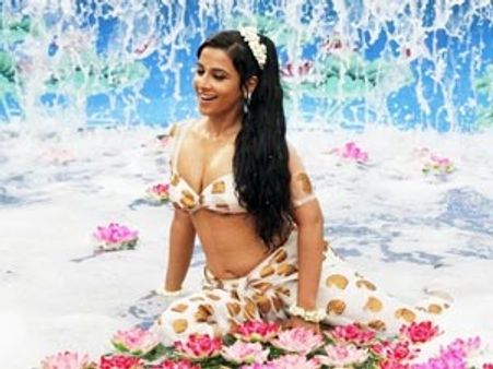 Vidya Balan's take on The Dirty Picture, Aamir and beau Siddharth Kapoor