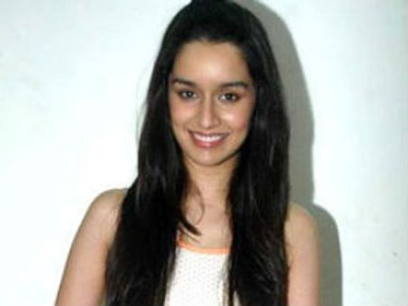 Shraddha Kapoor now on Twitter