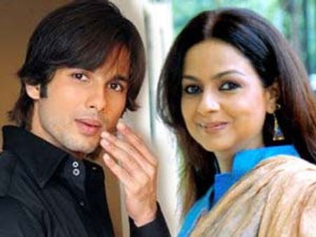 Shahid Kapoor gifts mom Neelima Azim a dream house