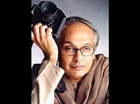 Bollywood stars mourn Gautam Rajadhyaksha's death