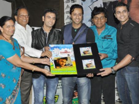 Salim Merchant launches Kshitij Tarey's album Ae Dosheeza
