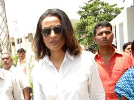 Namrata Shirodkar grilled by CBI
