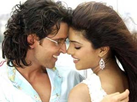 Hrithik Roshan, Priyanka Chopra to reunite