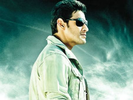 Mahesh Babu back with bang, Dookudu rocks at Box Office