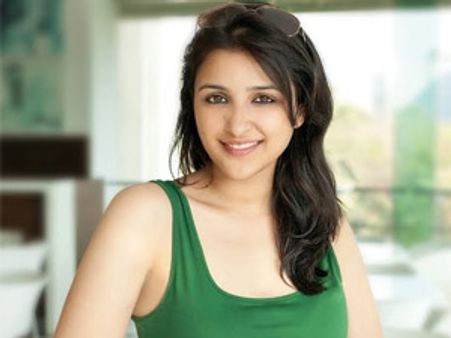 Parineeti Chopra, Priyanka's cousin to replace Anushka in YRF's next?