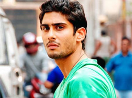 Prateik Babbar advocates safe sex