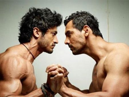 John Abraham, Vidya Balan to pair in Force 2 ?