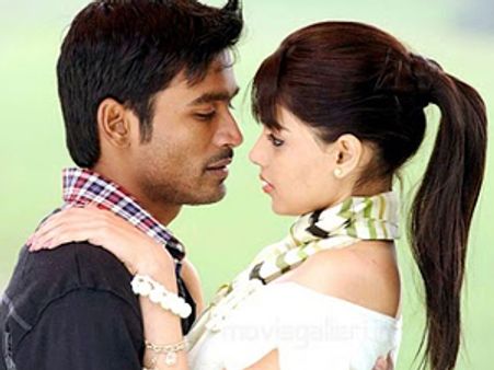 Dhanush to romance Genelia again!