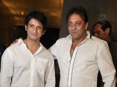 Sharman Joshi thanks Sanjay Dutt for lending his Ferrari 599 GTB