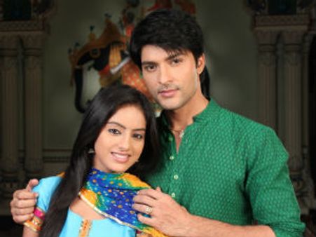 Fire breaks out on TV show Diya aur Baati Hum set
