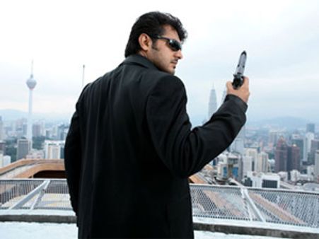Ajith Kumar injured on Billa 2 sets