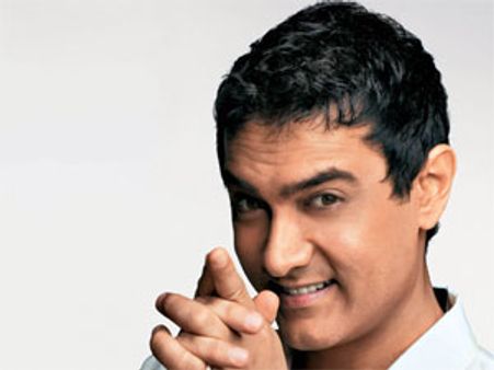 Aamir Khan's new avatar in Dhoom 3 revealed