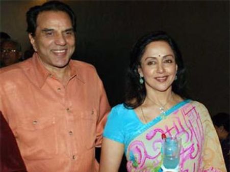 Dharmendra thinks wife Hema Malini is beautiful