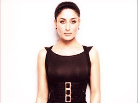 Kareena Kapoor's wax statue unveiled after Ra.One release